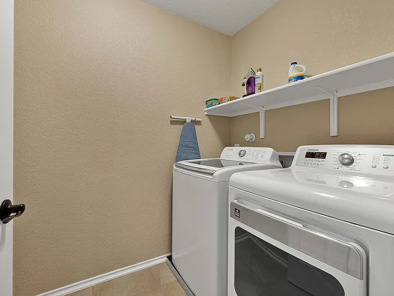 6730 Carmona Pass — Photo 17