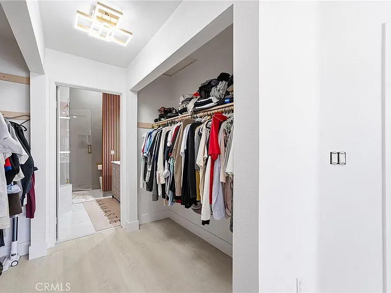 810 Wesleyan Bay #36 — Photo 15