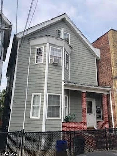 2nd image of 22 Highland Ave