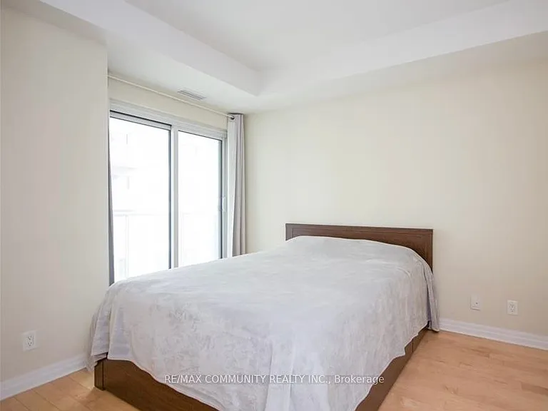 242 Rideau St #2507 — Photo 8