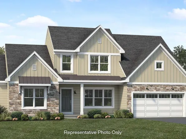 150 Red Maple Dr, Etters, PA 17319