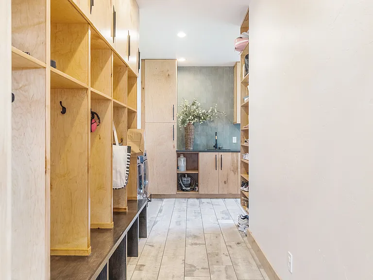 Large Laundry Area