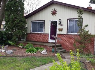 23139 Stauber Ave, Hazel Park, MI 48030