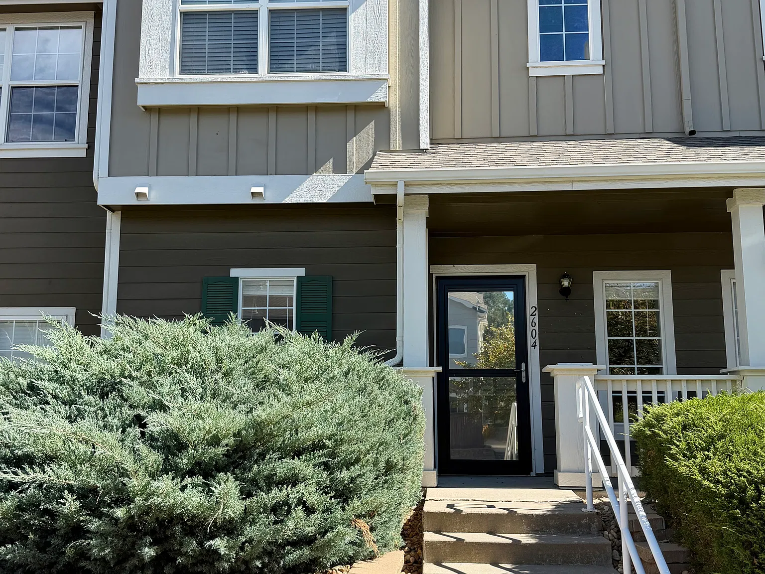 2 bed, 2.5 bath, 1288 sqft, $2,195 — Photo 1