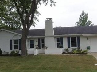10 Castle Coombe Dr, Bourbonnais, IL 60914