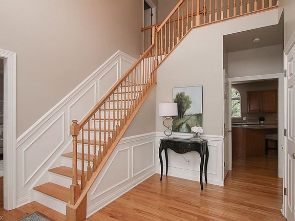 2nd image of 36316 Montrose Way