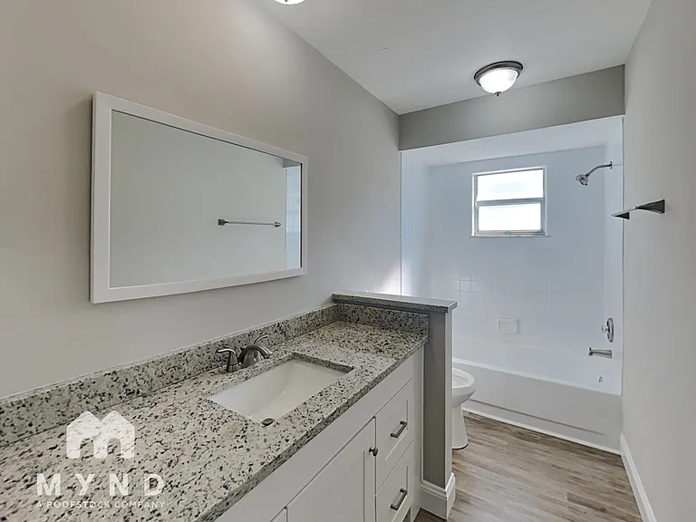 9116 Glen Moor Ln — Photo 17