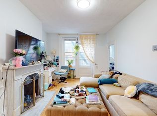 397 Beacon St APT 3R, Boston, MA 02116