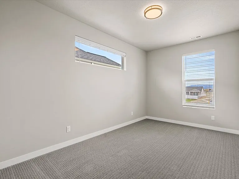 5209 E Hope Ave — Photo 27
