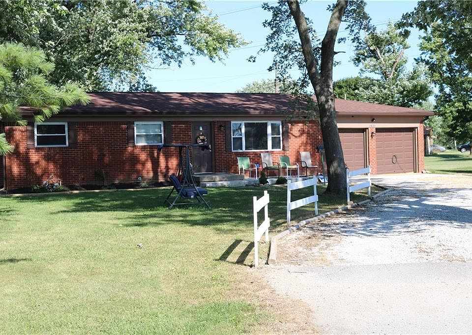 1st image of 1821 Vickie Dr