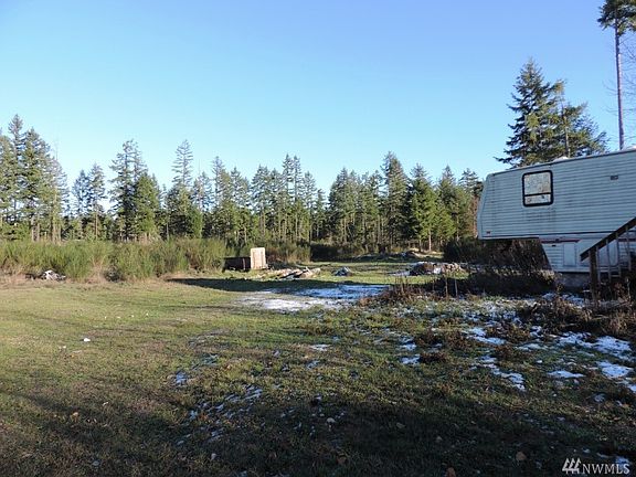 5th image of 37702 34th Ave E
