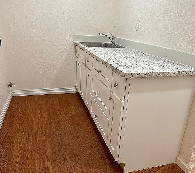 390 El Toro Way STUDIO 2, Gilroy, CA 95020 Zillow