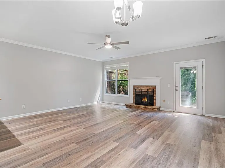 950 Firethorne Pass — Photo 6