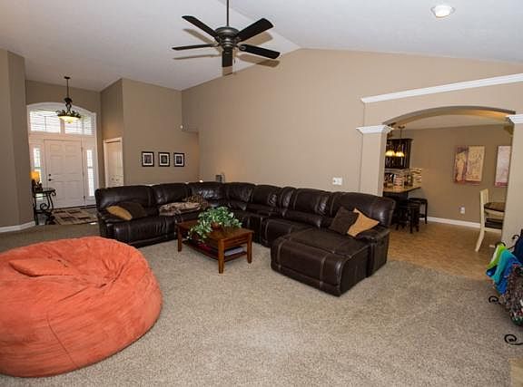 4th image of 58221 Westleaf Manor Blvd
