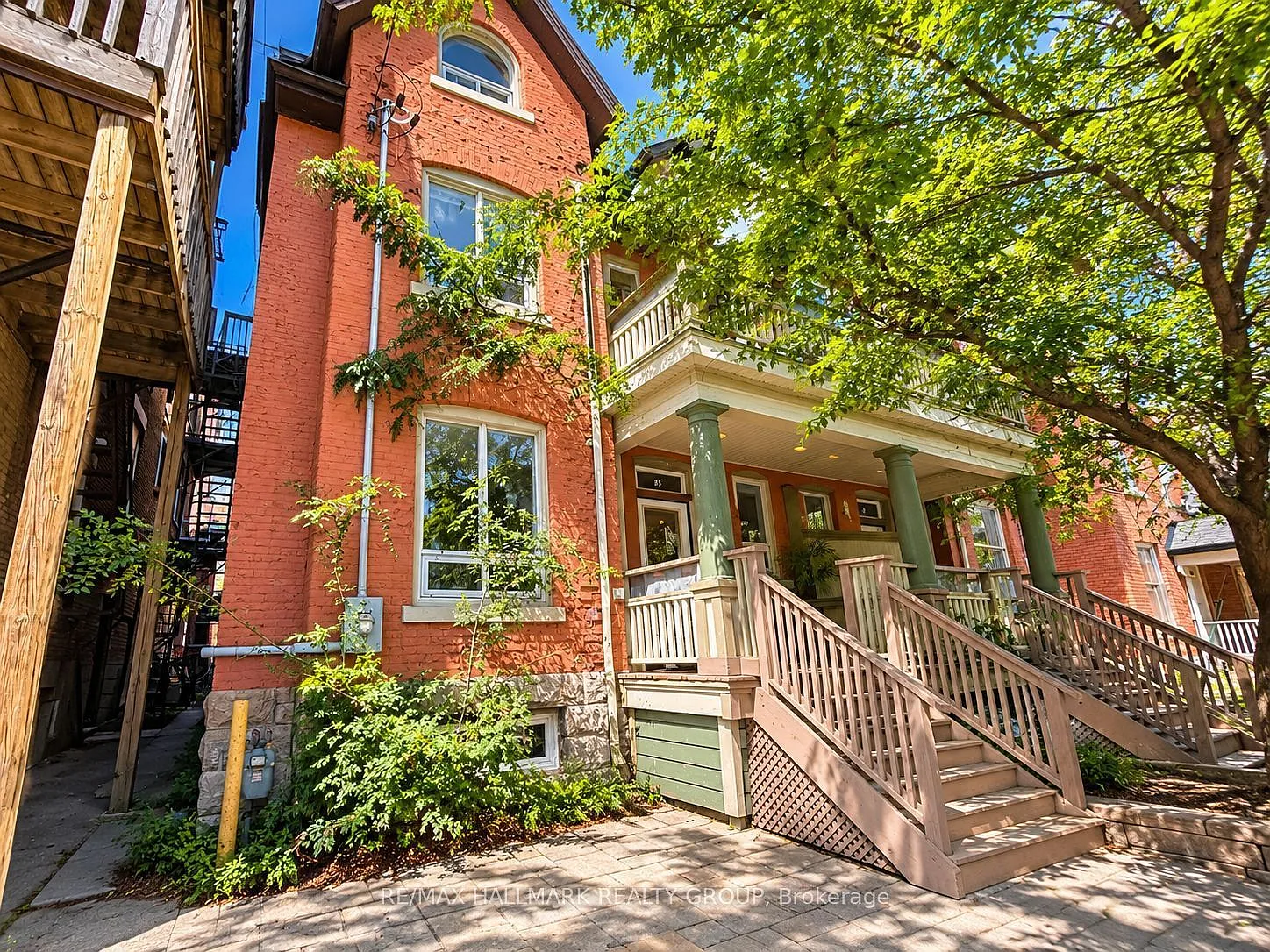 2 bed, $1,995 — Photo 2