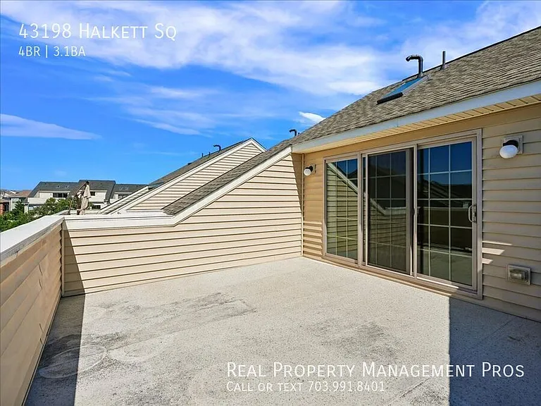 43198 Halkett Sq — Photo 30