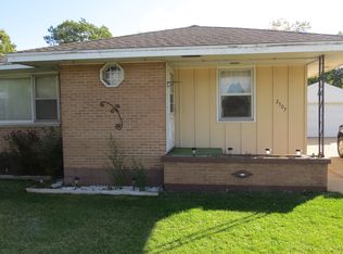 2507 S Lincoln Rd, Escanaba, MI 49829