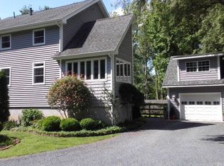6406 Scotts Ln, Chincoteague Island, VA 23336