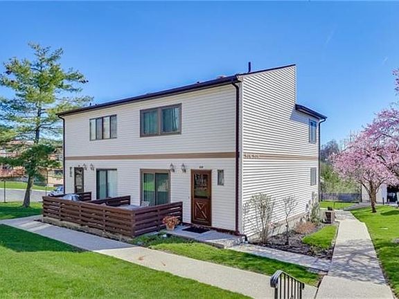 3rd image of 508 Country Club Ln