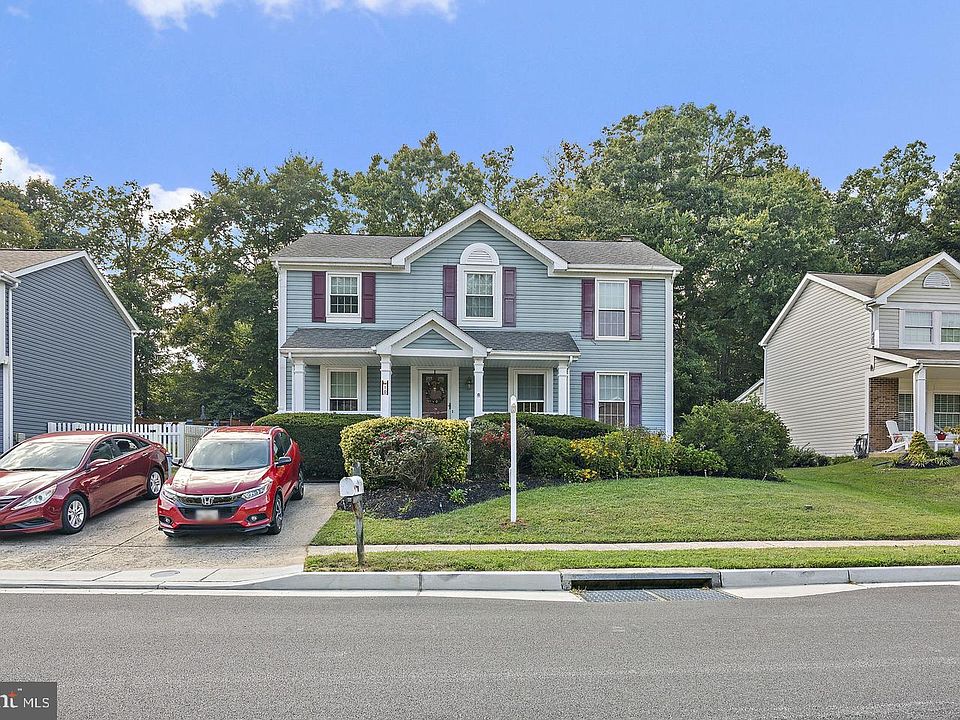 1st image of 10 Biscay Ct