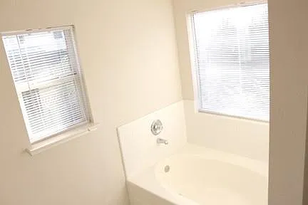 2819 Scottsdale Palms Dr — Photo 10