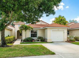 7074 Burgess Dr, Lake Worth, FL 33467