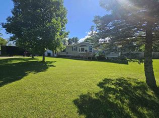 1248 Melissa Blvd, Little Suamico, WI 54141