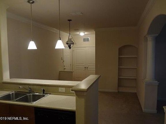 2nd image of 8290 Gate Pkwy W Unit 403