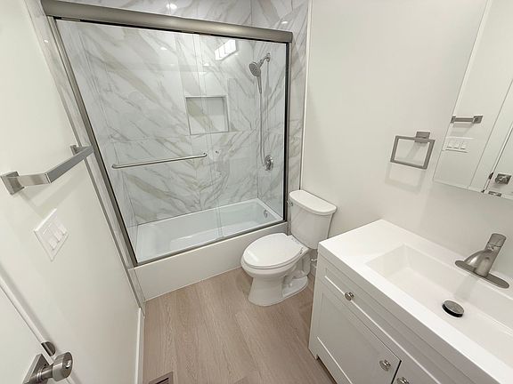 5th image of 1235 N Brand Blvd APT 1