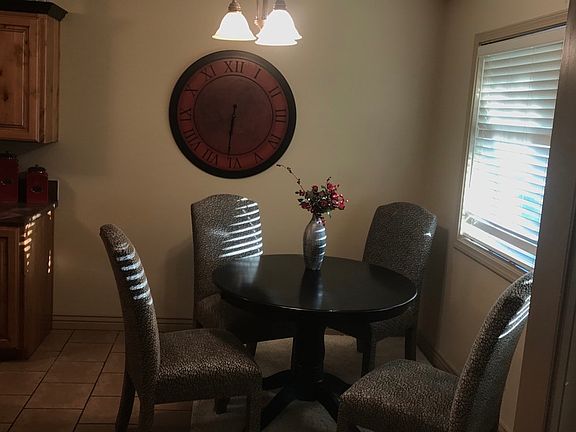 4th image of 461 Tyra Dr