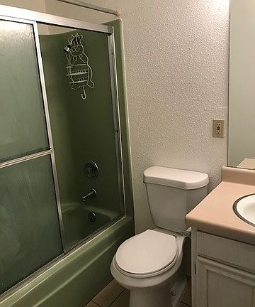 5th image of 254 Meadow Path Dr