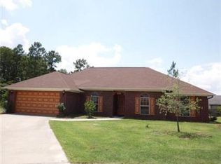 1408 Crawford Ct, Hinesville, GA 31313