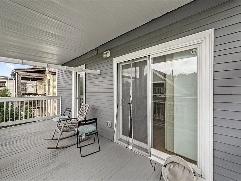 326 Centre St #3 — Photo 17