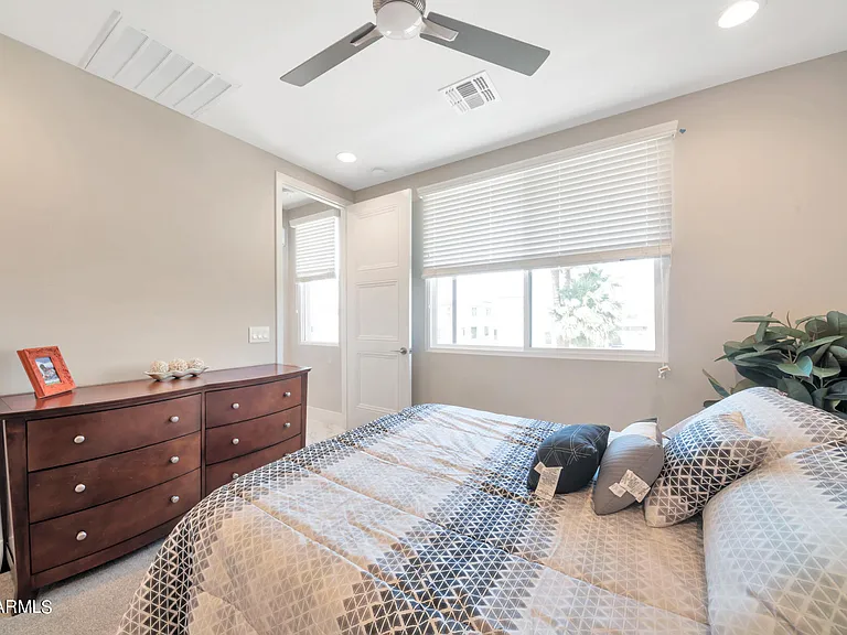 7550 E Osborn Rd #1008 — Photo 22