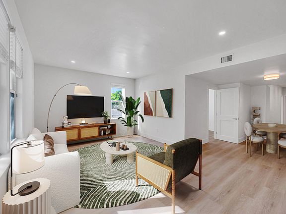 5th image of 893 NE 81st St APT 5