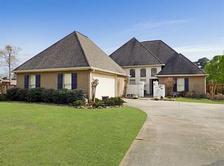 132 W Legacy Dr, Brandon, MS 39042