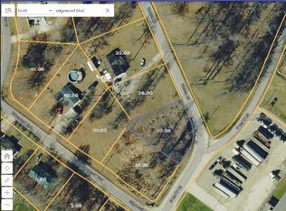 Verdun Rd, Oneida, TN 37841