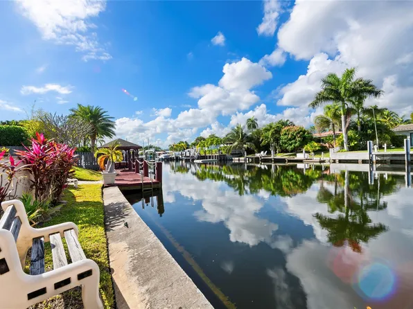1735 NE 23rd Avenue, Fort Lauderdale, FL 33305