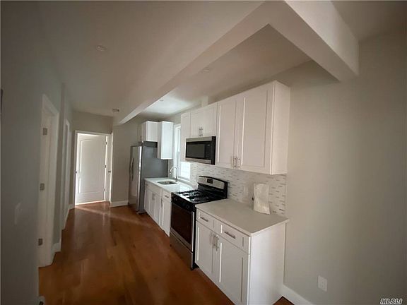 4th image of 125-12 103rd Ave