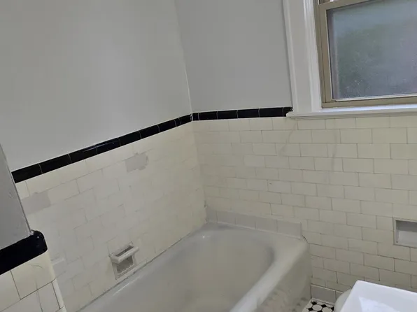 1215 Rutledge Ave APT 1, Cincinnati, OH 45205