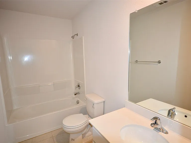 6122 Heron Dr — Photo 14