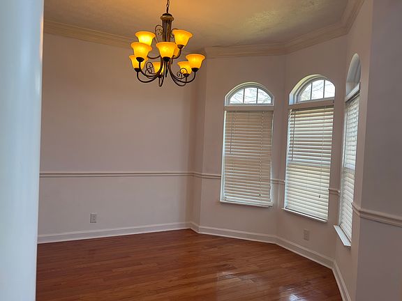 2nd image of 107 Chesapeake Harbor Blvd