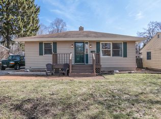 1116 Lebanon St, Aurora, IL 60505