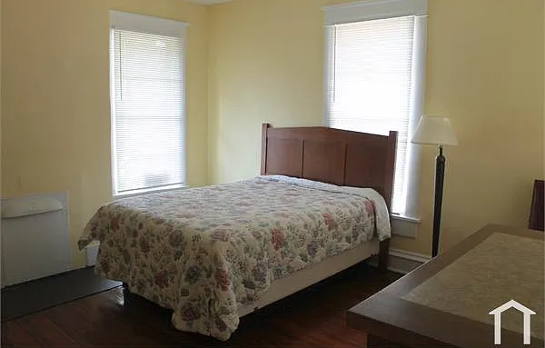 1 bed, $150 — Photo 4