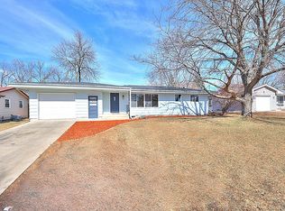 81 65 1/2 Way NE, Fridley, MN 55432