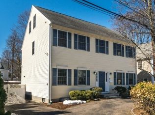 10 Rosegate Rd, Needham, MA 02494