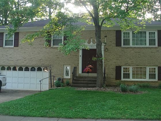 1st image of 15806 Vista Dr