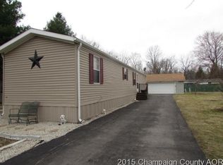 358 Kelly Dr, Oakwood, IL 61858