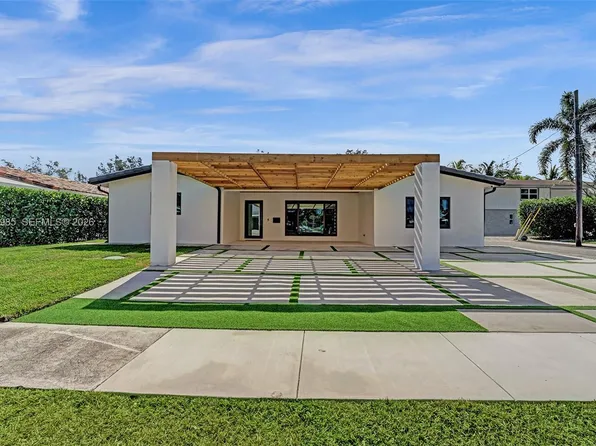 915 NW 7th St, Dania Beach, FL 33004