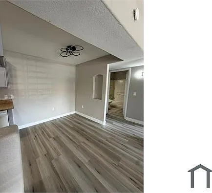 3318 N Decatur Blvd — Photo 11
